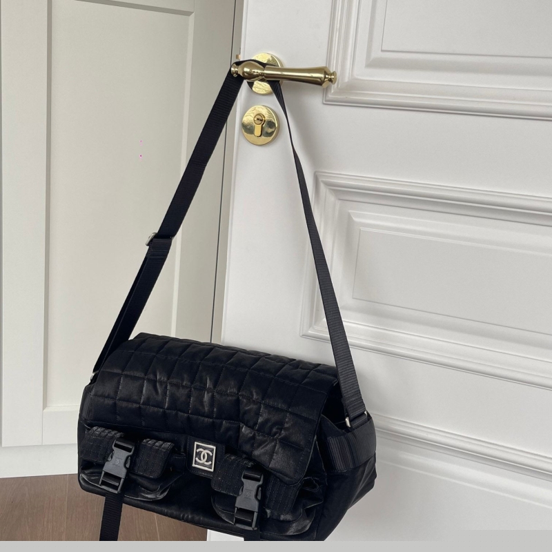Ch*el travel bags